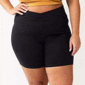 SO Juniors Plus Size 3X Mid Rise The Sporty Crossover Bike Shorts in Black 2260